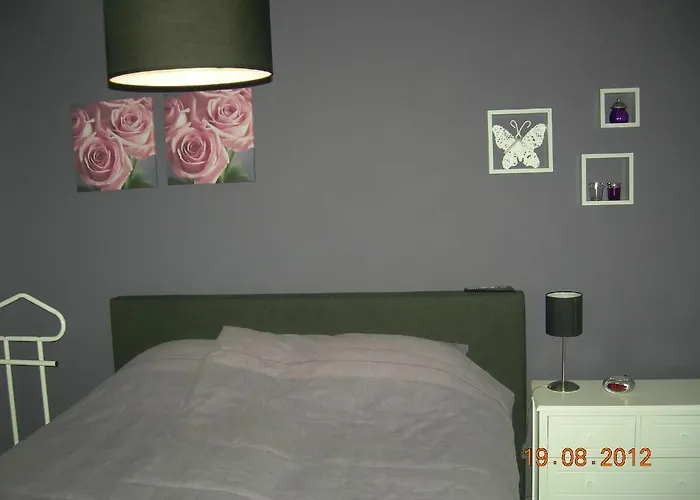 Bed and breakfast Kei Moj 3*