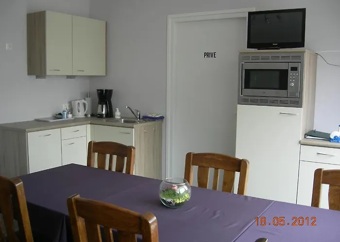 Bed and breakfast Kei Moj 3*